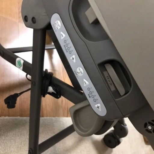 美品☆電動ハイローチェア コンビ