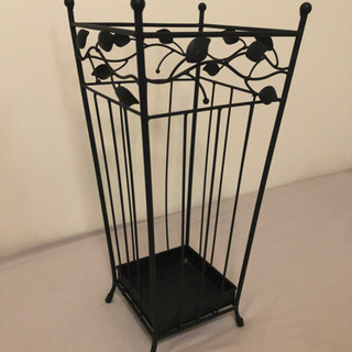 無料！ニトリ傘立ての画像