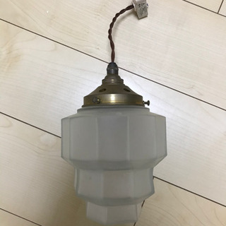 ランプシェードふたつです