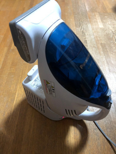 ハンディ掃除機