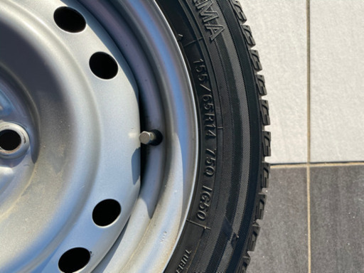 スタッドレス
