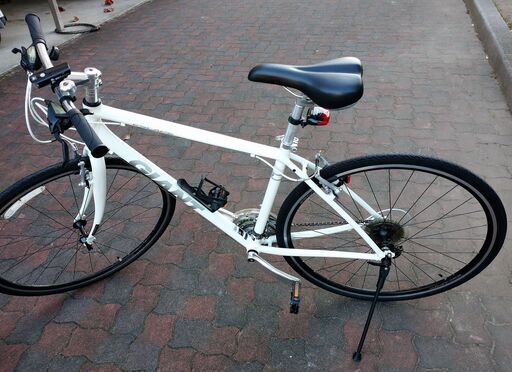 ジャイアント escapeR3 クロスバイク 自転車 GIANT　2017年製