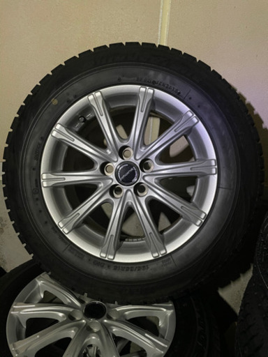 スタッドレス ４本　バリ山　PCD100 5穴