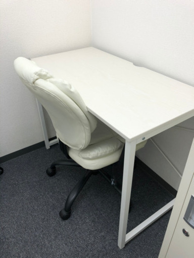 ニトリ シンプルワークデスク パソコンデスク PCデスク 作業台 チェアセット 使用少なく美品 ホワイト