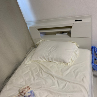 美品！ベッド