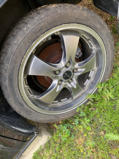 18インチタイヤ付きホイル