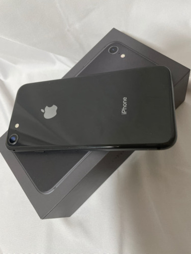 iPhone8 256GB 箱付　付属品なし　画面フィルム付き