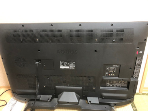 SHARP AQUOS 46型　シャープ　アクオス