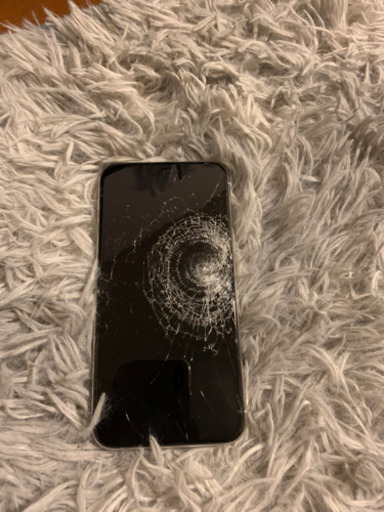 本日中引き取り40.000円アイホン11proとアイホン7ジャンク品