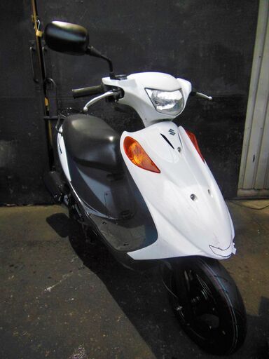 期間限定年始値引き　SUZUKI アドレスV125  ホワイト セル始動 タイヤ新品交換　OIL交換 　軽整備済　すぐ乗り出せます