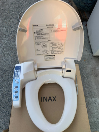 ＳＡＮーＥＩ　ウォシュレット  中古　取り付け可能
