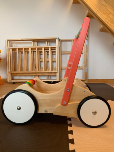 【美品】ボーネルンド   ベビーウォーカー　パステルカラー