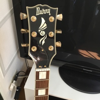 レスポールカスタム 黒 BURNY 弦新品交換済み＋ROLANDスピーカー2 