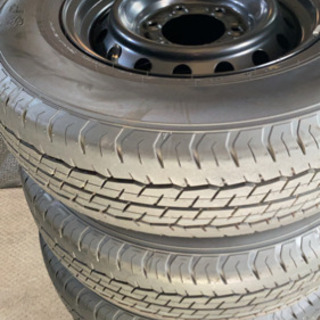 緊急値下げ　格安　ハイエース　新車外し　タイヤホイールセット