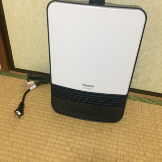 セラミックファンヒーター