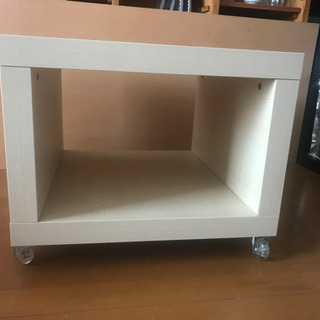 キャスター付BOX（背面無）とデスク天板