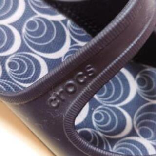 クロックス crocs サンダル レディースの画像