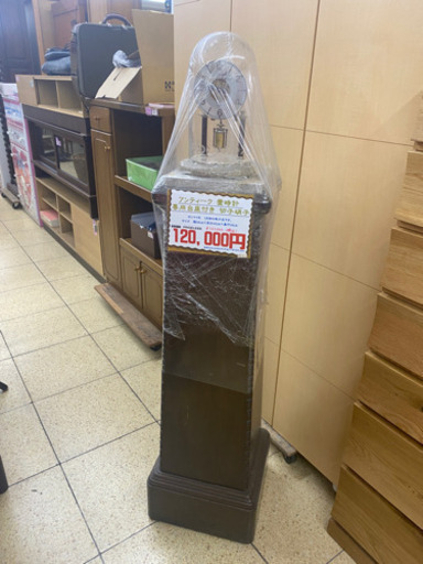 アンティーク　ゼンマイ　時計　切子　ガラスケース　台座付き　1点もの　希少品