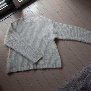 ユニクロUNIQLO　セーター　Mサイズ