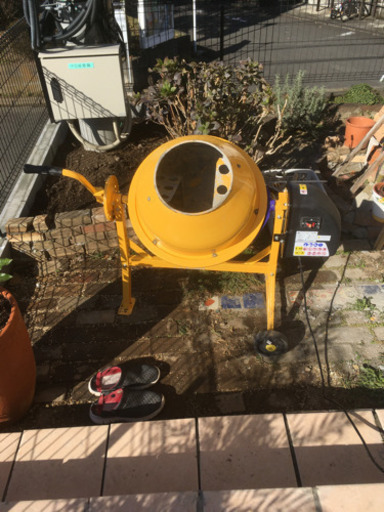 まぜ太郎　コンクリートミキサー