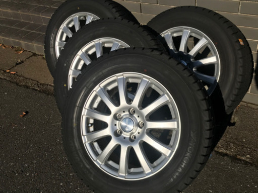 マークX用　スタッドレスタイヤ YOKOHAMA IceGUARDiG30 215/60/16