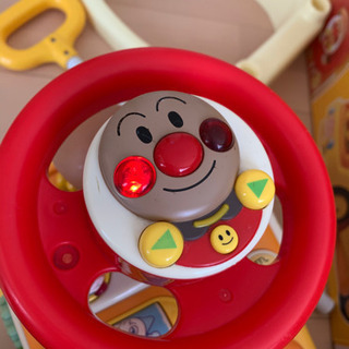 アンパンマン　おしゃべりビジーカー　押しクルマ　ミニカー　車の画像