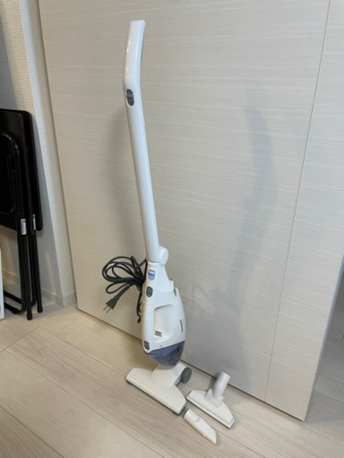 Panasonic コード付きクリーナー　掃除機