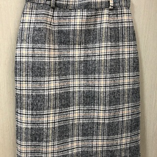 厚手チェックスカート