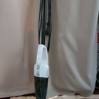 ハンディにもなる掃除機 