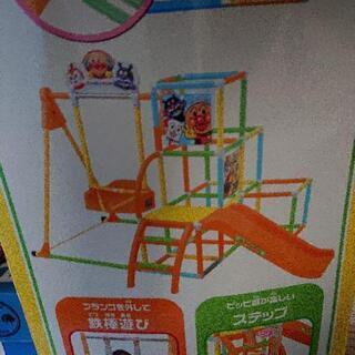 アンパンマン ジャングルジム ブランコパークDXの画像