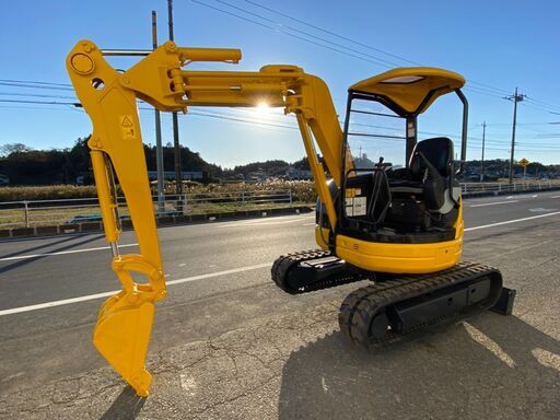 コマツ　PC30UU-3　3tクラス　小旋回　倍速　マイクロミニ油圧ショベル　ユンボ　ミニ油圧ショベル　ミニバックホー　ミニショベル　建設機械