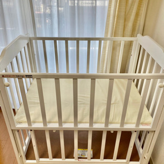 ほぼ新品です。 カトージ ミニベビーベッドハイタイプ【カトージ(KATOJI)】