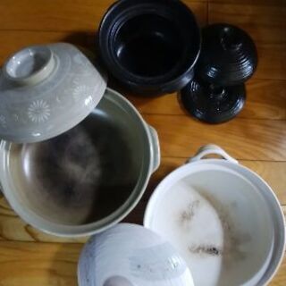 土鍋3点  ご飯鍋も入ってます