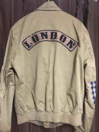 マックィーン　カーキ