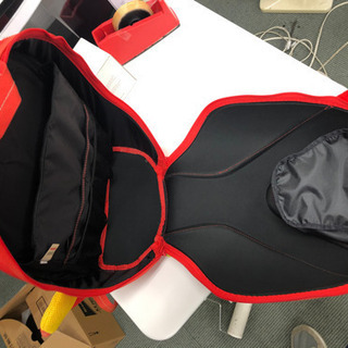 【真っ赤】フェラーリ リュックの画像