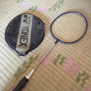 バドミントンラケット　ヨネックス
