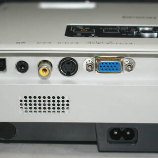 EPSON 高輝度 液晶プロジェクター EMP-1700 2200lm 小型 軽量 リモコン付 動作良好 ランプ時間23Hの画像