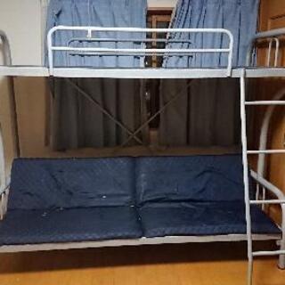 2段ベッド。本日お取引予定。