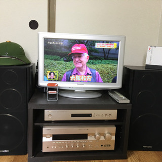 テレビ、スピーカーのセット