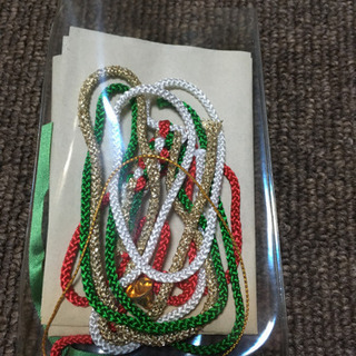 トナカイのぬいぐるみとクリスマス飾り差し上げますの画像