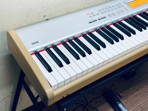 コルグ KORG 電子ピアノ SP-500 デジタルピアノ 88鍵 ペダル付き 動作確認済み美品