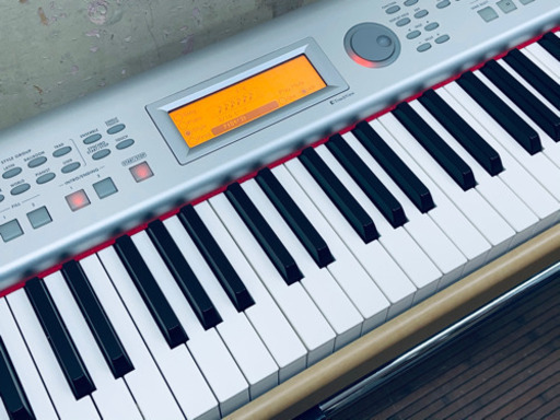 コルグ KORG 電子ピアノ SP-500 デジタルピアノ 88鍵 ペダル付き 動作確認済み美品