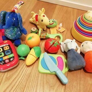 おもちゃの詰め合わせ♪/toyroyalスマホ型ラトル/comb...