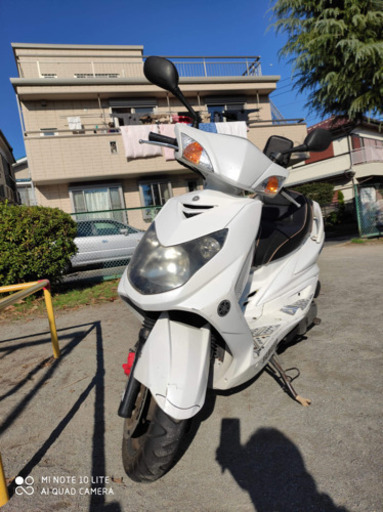 ヤマハ シグナスX FI 台湾仕様2型 自賠7年9700km 白