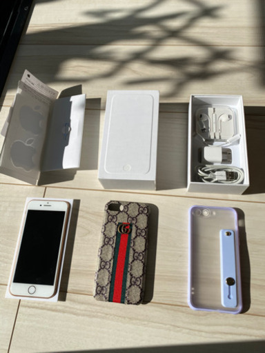 iPhone 8 rose gold 64GB SIMフリー