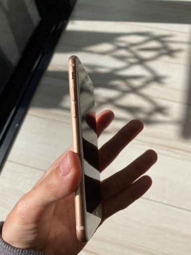iPhone 8 rose gold 64GB SIMフリー