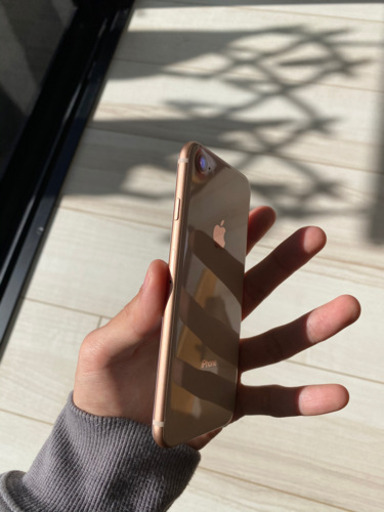 iPhone 8 rose gold 64GB SIMフリー