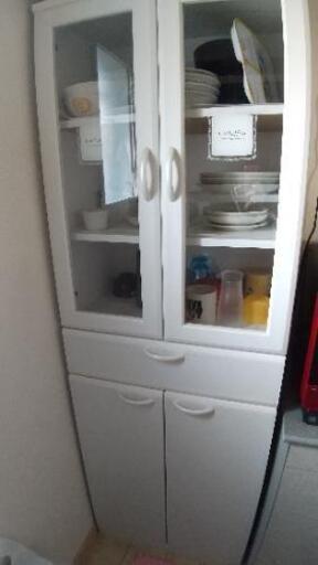 【取引中】ルシフォン食器棚