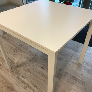 【取引中】IKEA テーブル小