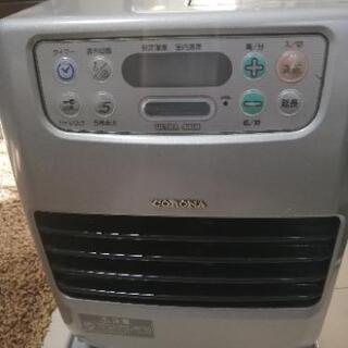 コロナ　石油ファンヒーター　コンパクトサイズ
